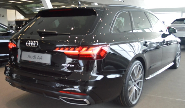Audi A4 cena 208639 przebieg: 12, rok produkcji 2024 z Krośniewice małe 56